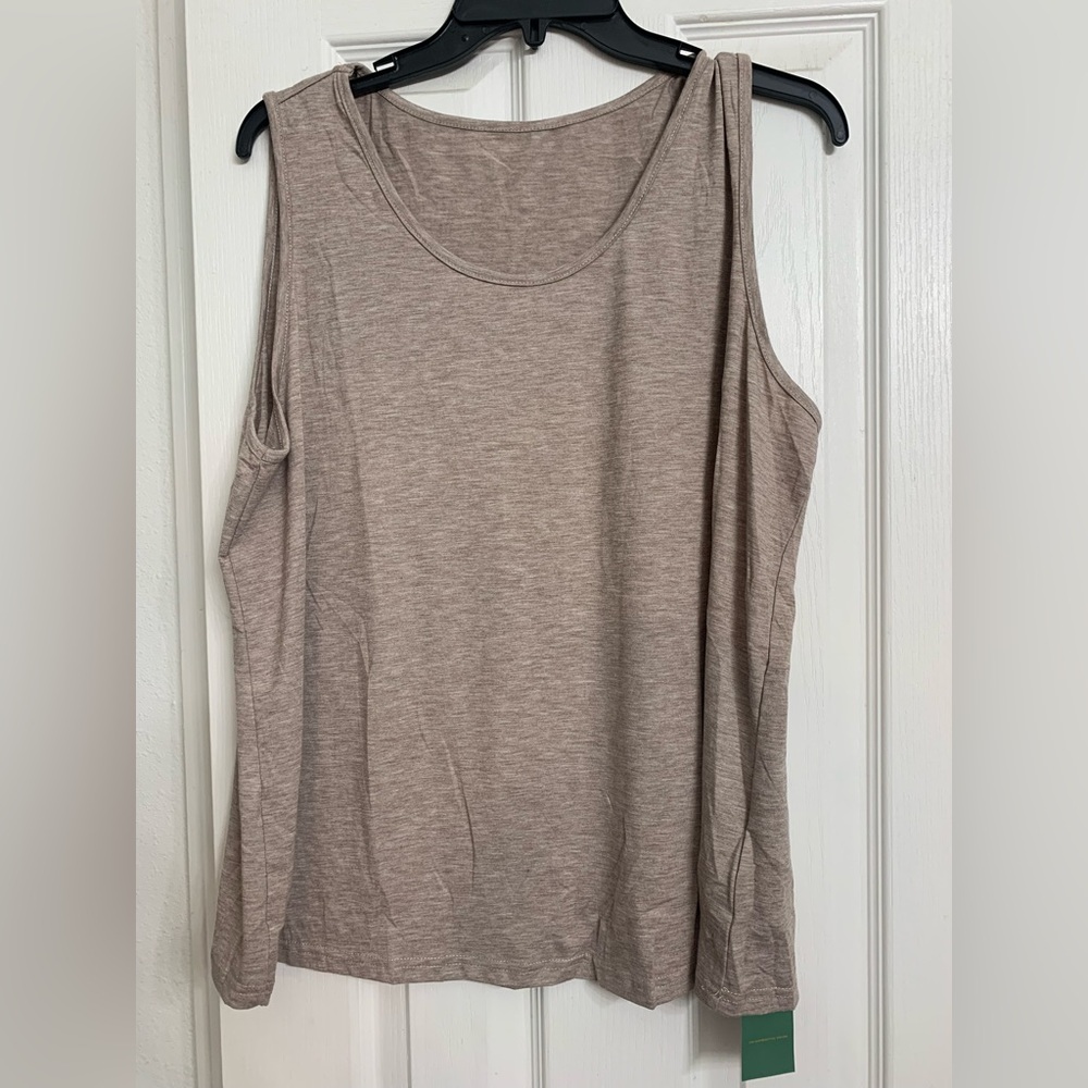 NWT Women's Sleeveless Tan Top XL